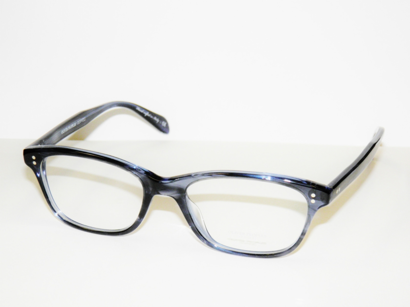 OLIVER PEOPLES ASHTON 1200