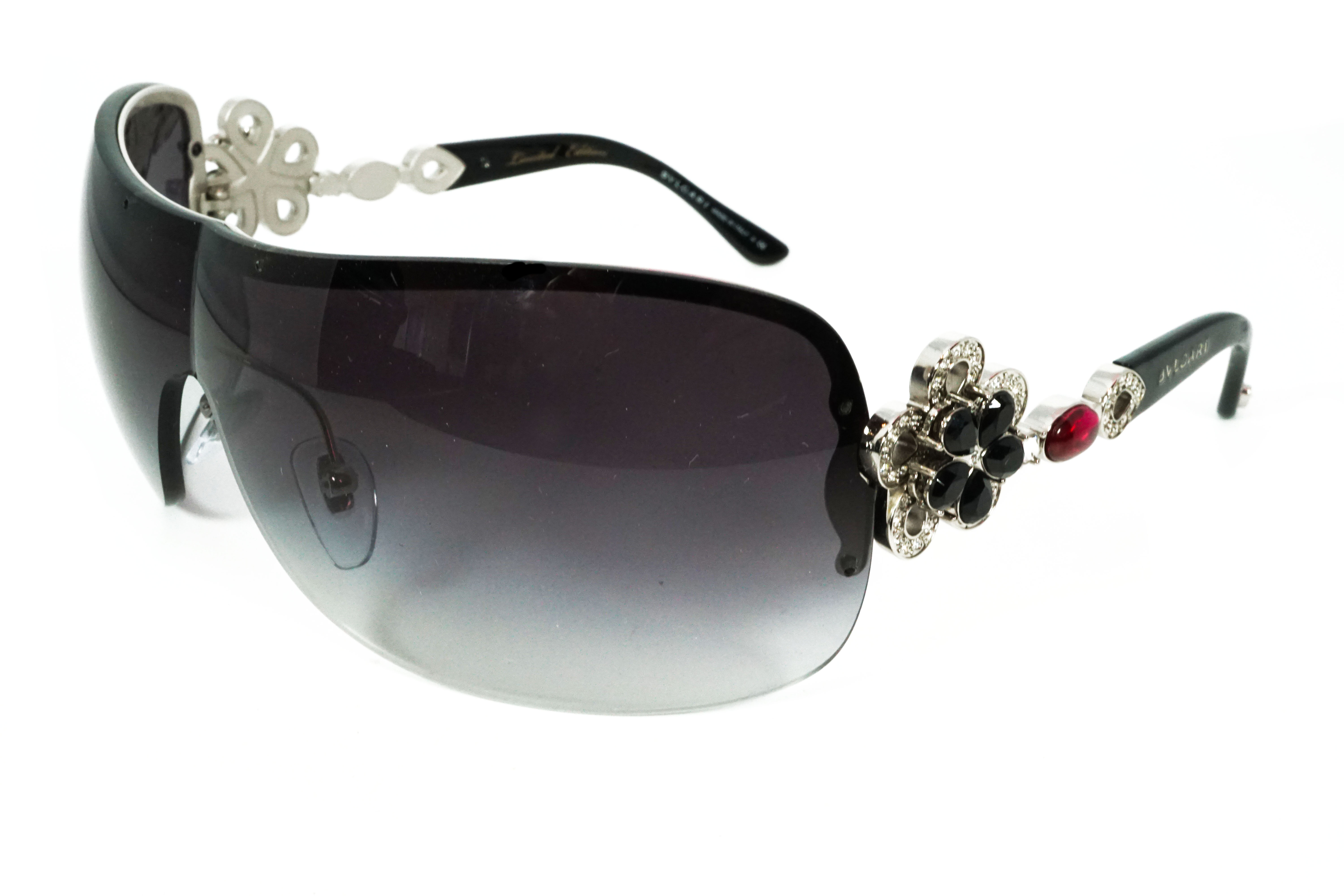 sunglasses for every face shape