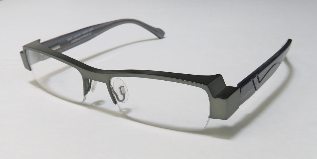 HARRY LARYS GALAXY 329